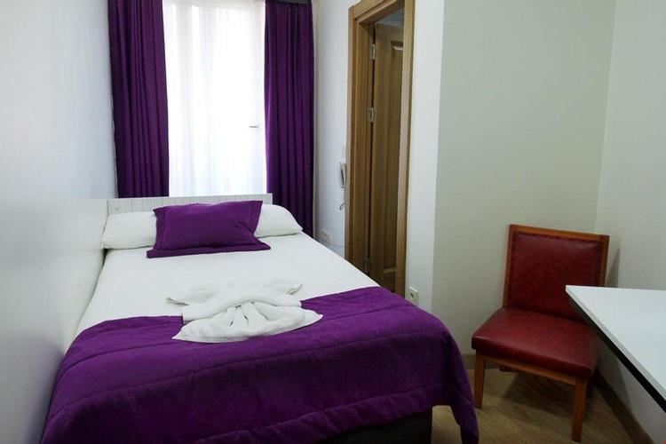 Arya Hotel, Istanbul
